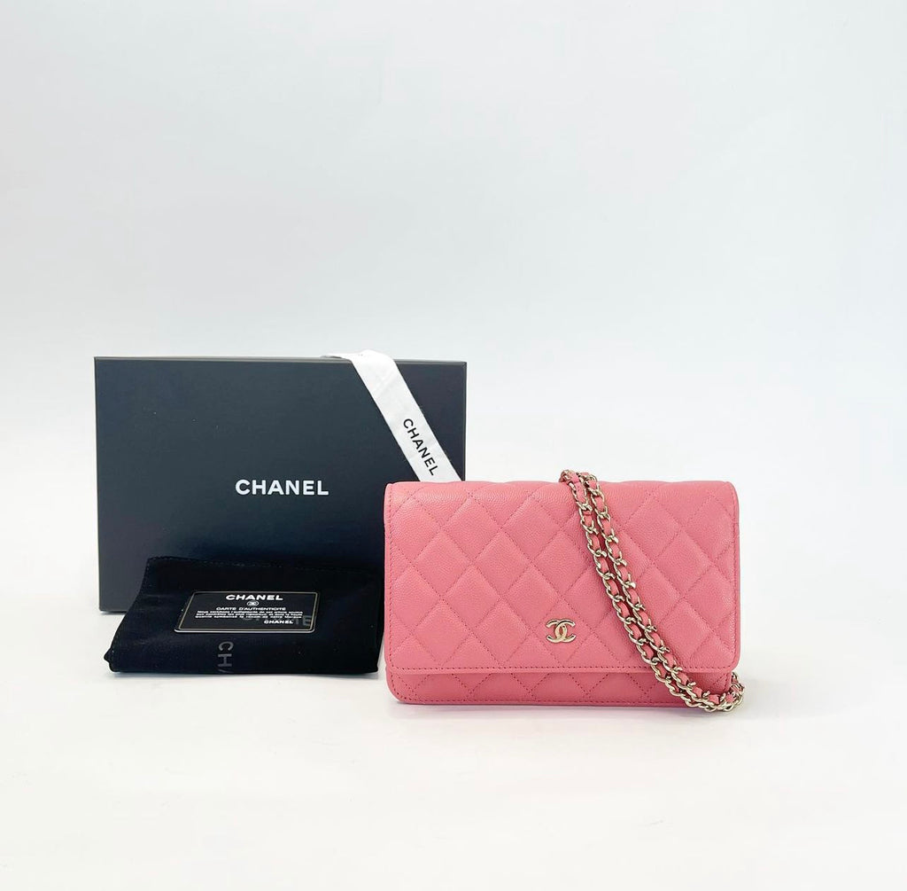 CHANEL CLASSIC WALLET ON CHAIN IN BUBBLE GUM PINK CAVIAR LEATHER W GHW –  BLuxe Boutique